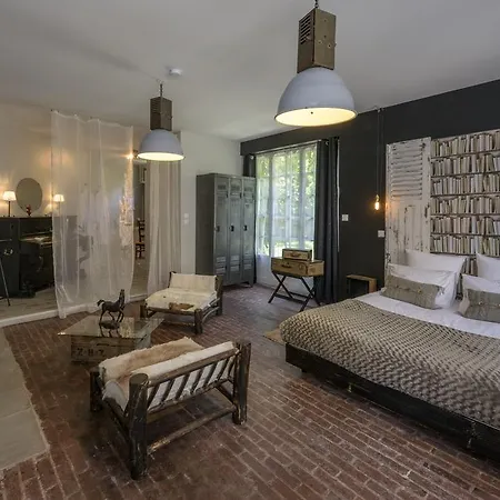 Bed & Breakfast La Parenthese Du Rond Royal