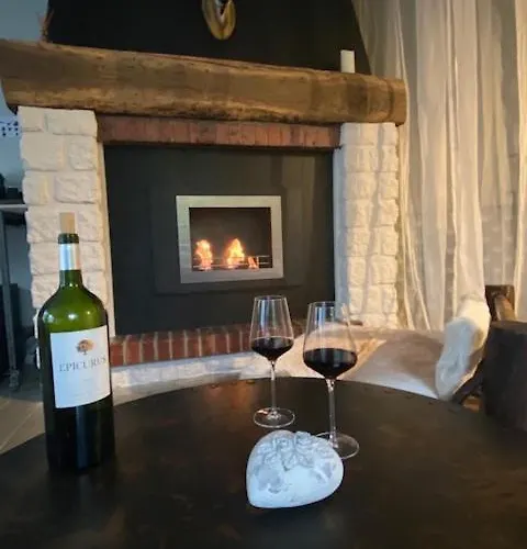 La Parenthese Du Rond Royal Bed & Breakfast