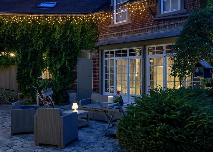 La Parenthese Du Rond Royal Bed & Breakfast 4*